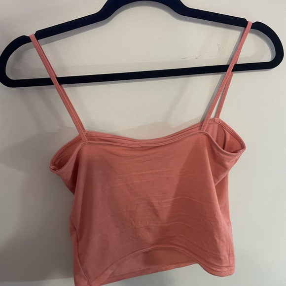 Super cute pink tank top! H&M Size: SMALL. - Picture 3 of 3